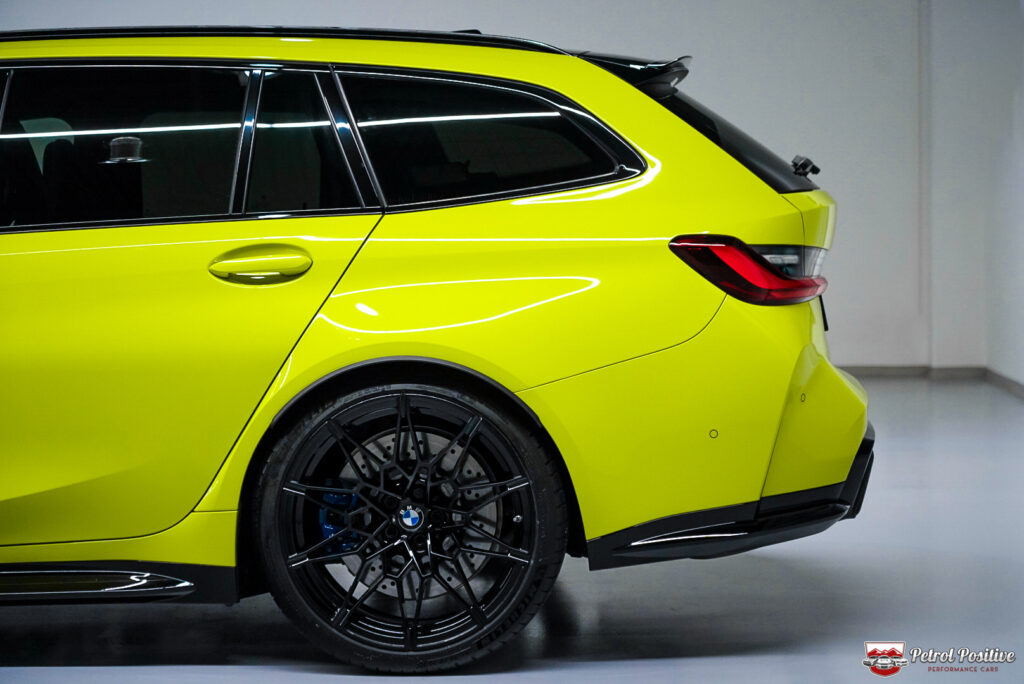 TRISTARcolor Peinture Voiture Kit Bombes De Peinture 2K Pour BMW C4H Sao Paulo Gelb Uni Peinture De Base 2 Composants Vernis Clair Aérosol